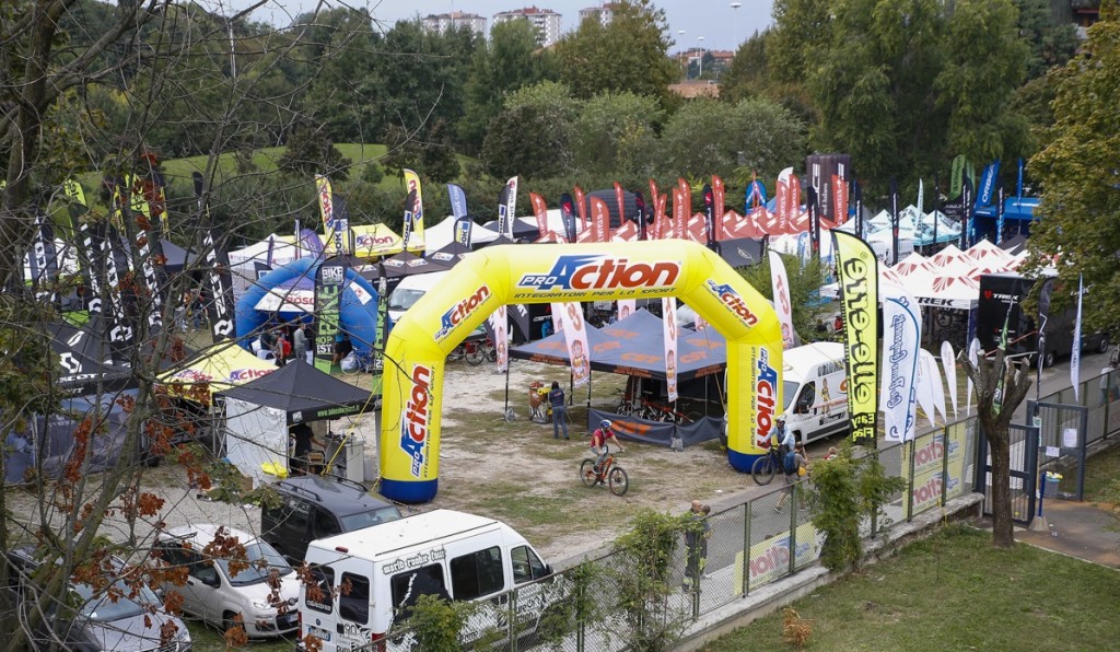 Bike-Shop-Test-Milano-2016-4-1024x596